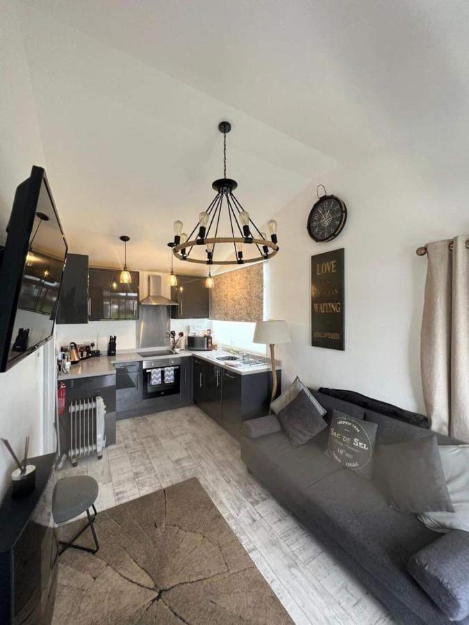 Stunning One Bed Modern & Contemporary Chalet Бринлингтон Экстерьер фото